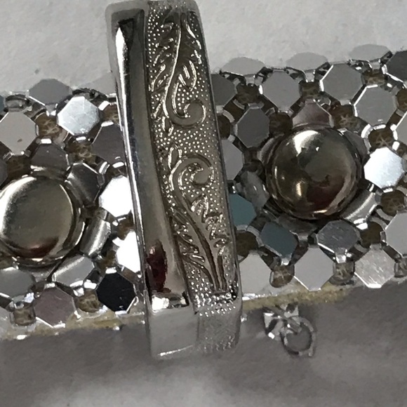 Silver Belt Shiny Bling w/ Etched Buckle and Tip - Picture 2 of 12